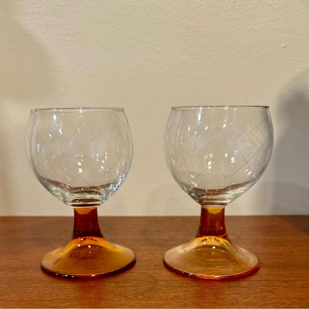 Set of 2 vintage French footed etched glasses with amber stem